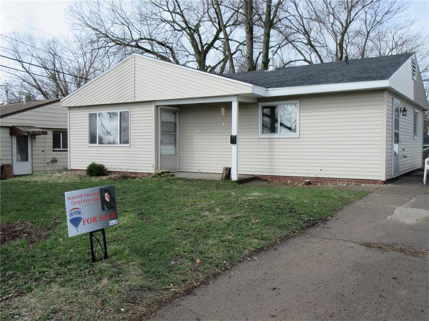 Front of the home, new roof and siding.