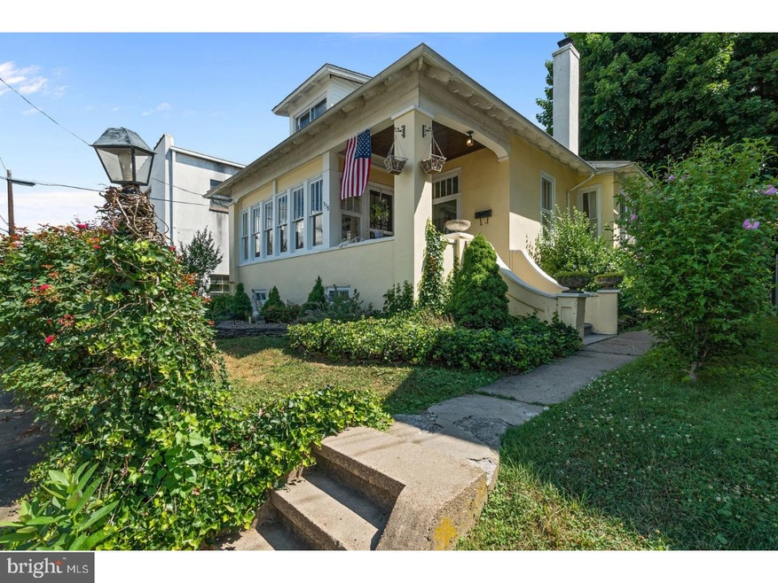 338 Dotts St, Pennsburg, PA 18073 - photo 1