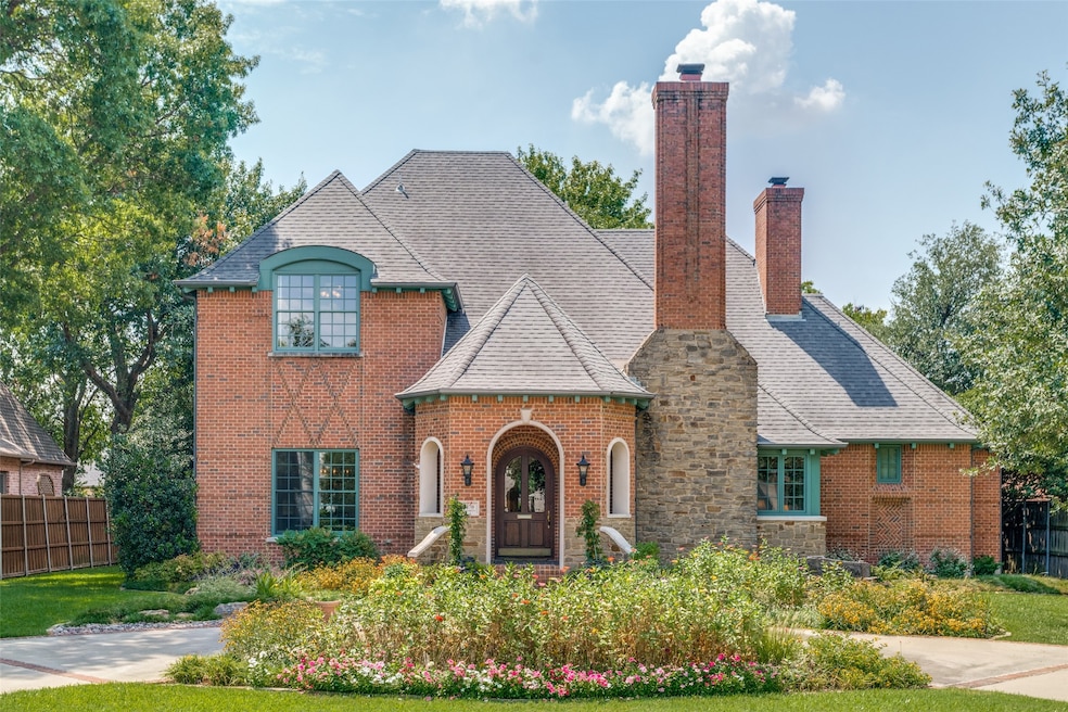 Sold • Co-Listing Agent