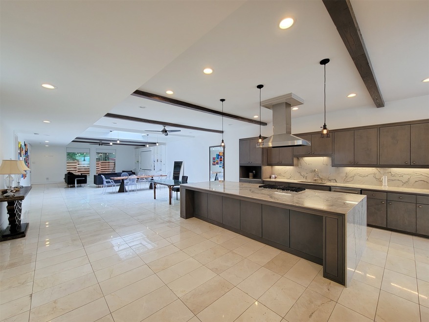 29 Bayou Shadows St, Houston, TX 77024 - photo 1