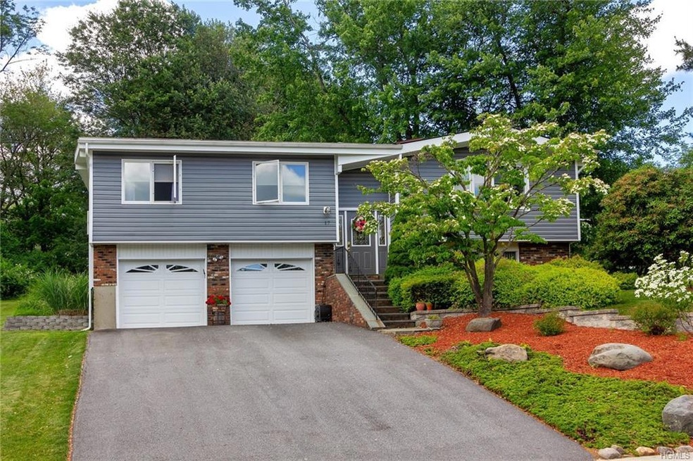 17 Jones Dr, Highland Mills, NY 10930 - photo 1