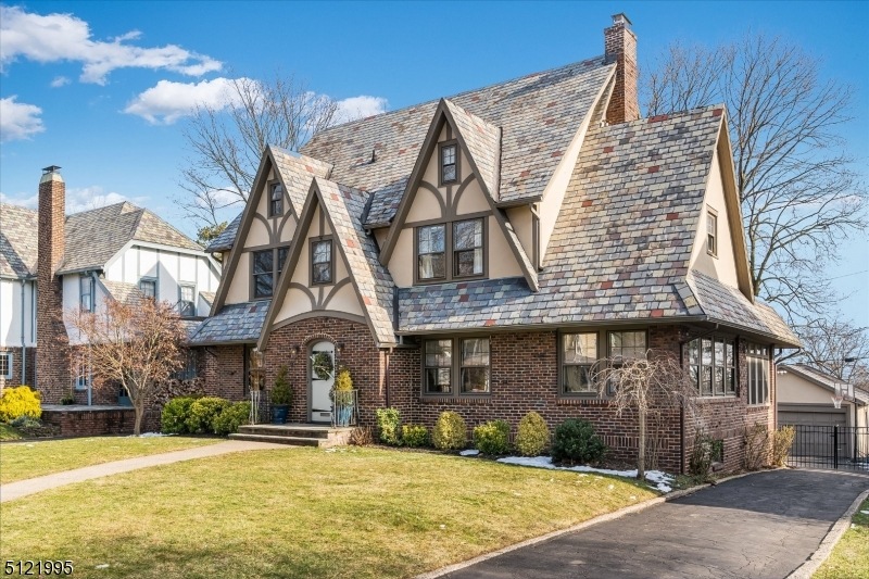 251 Forest Ave, Glen Ridge, NJ 07028 - photo 1