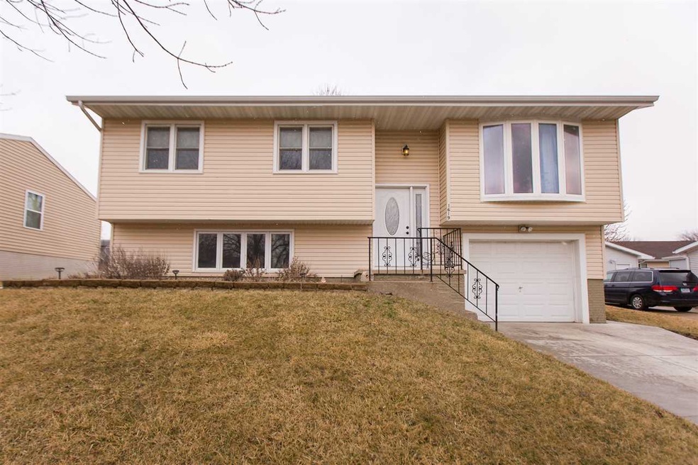 1619 Aspen Dr, Waterloo, IA 50701 - photo 1