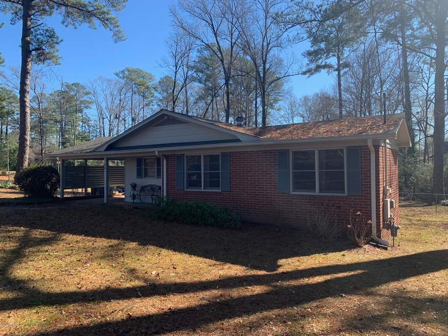 861 Forest Hill Court