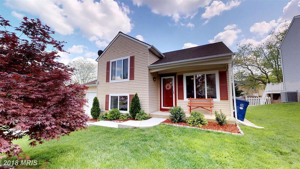 6381 Red Spruce Ln, Sykesville, MD 21784 - photo 1