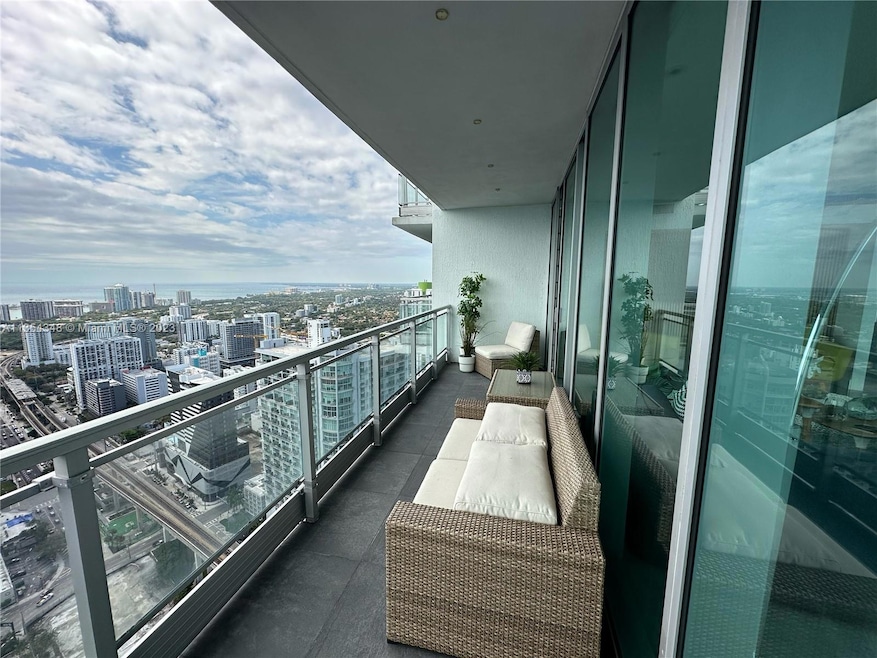 Mint at Riverfront unit 4901, Miami, FL 33130 - photo 1