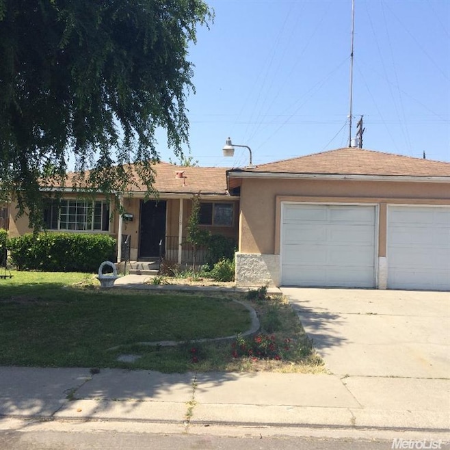 1115 Muir Ct, Manteca, CA 95337 - photo 1