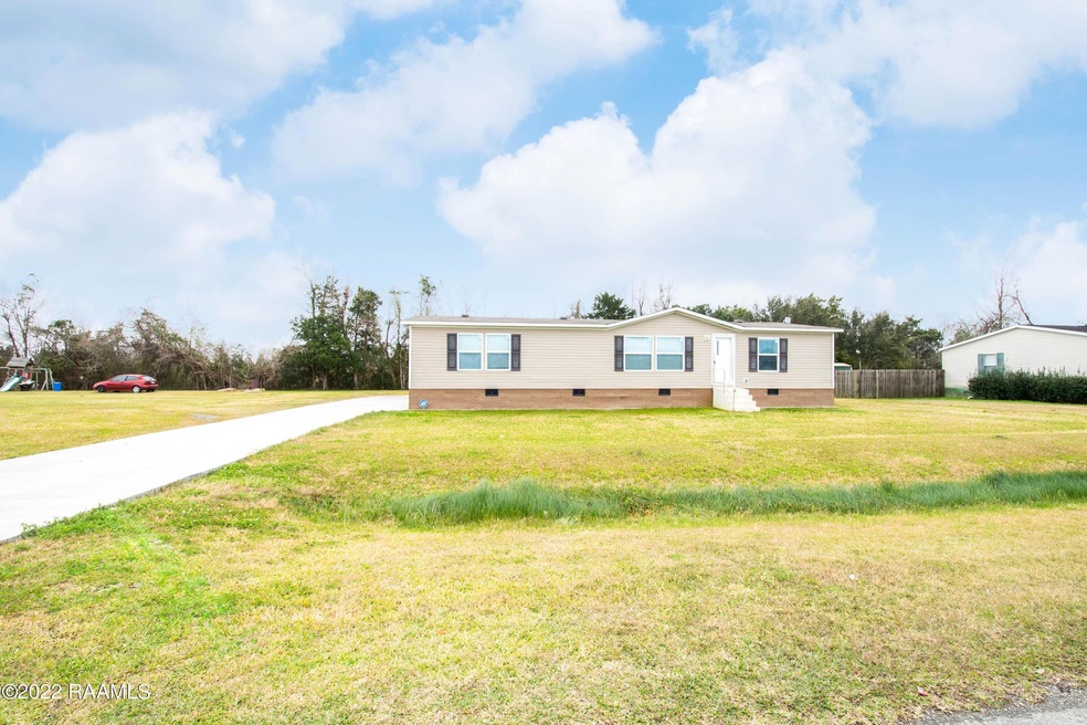4_Outside Front-1 (9)