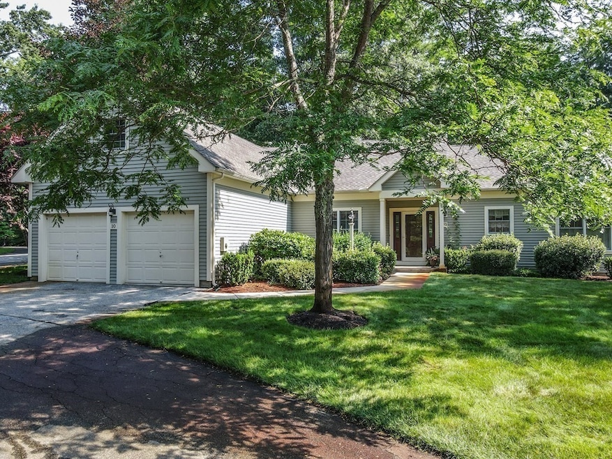 10 Pheasant Ln unit 95, Bedford, MA 01730 - photo 1