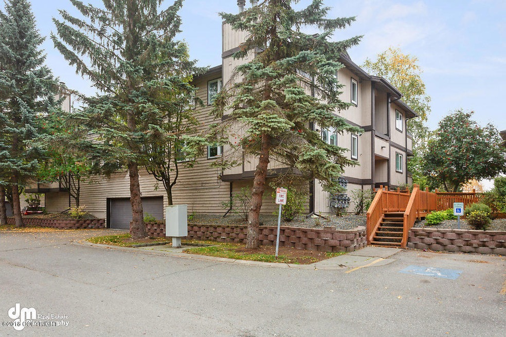 Exterior  _DMD_3576-SMALL
