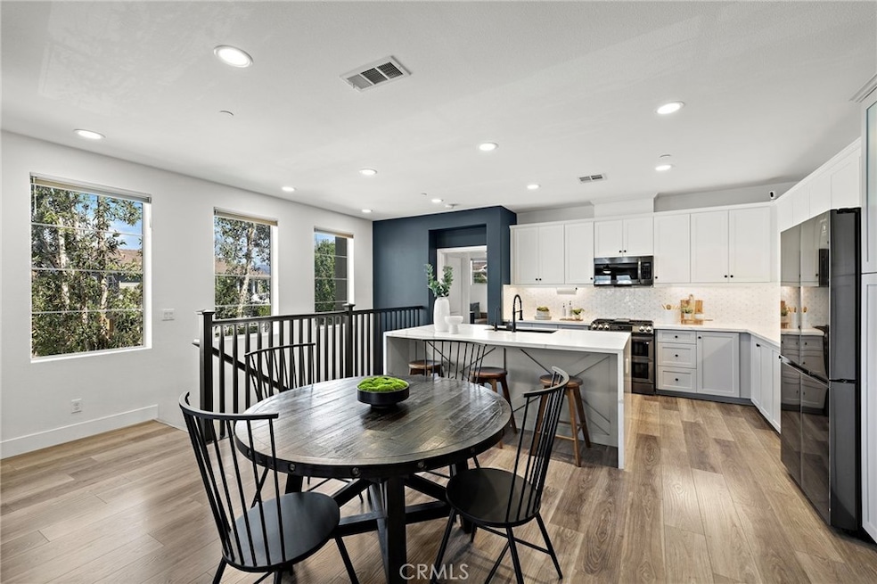 Under Contract $829,000