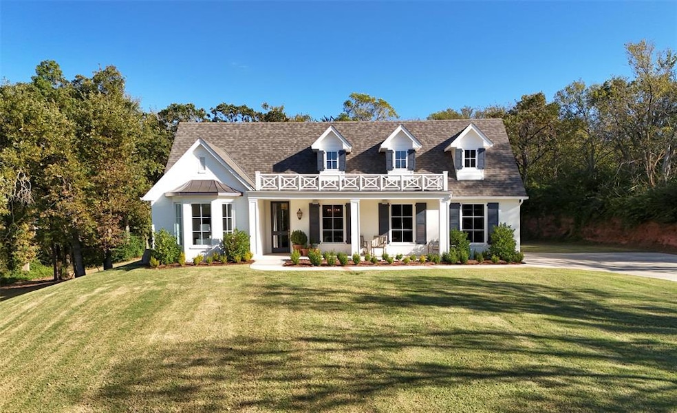 For Sale $975,000 • Co-Listing Agent