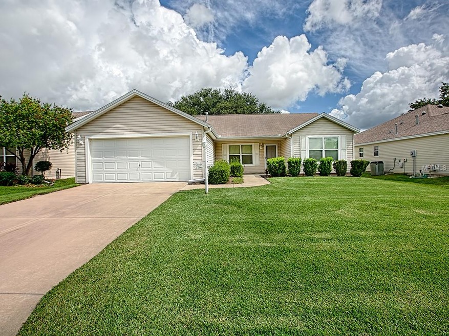 7266 SE 173rd Arlington Loop, The Villages, FL 32162 - photo 1