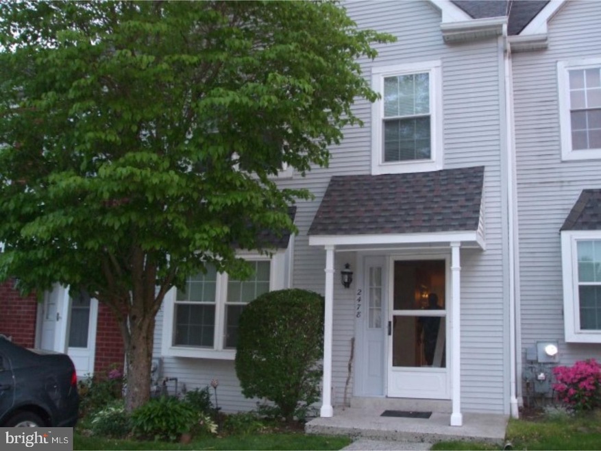 2478 Hillendale Dr, Norristown, PA 19403 - photo 1