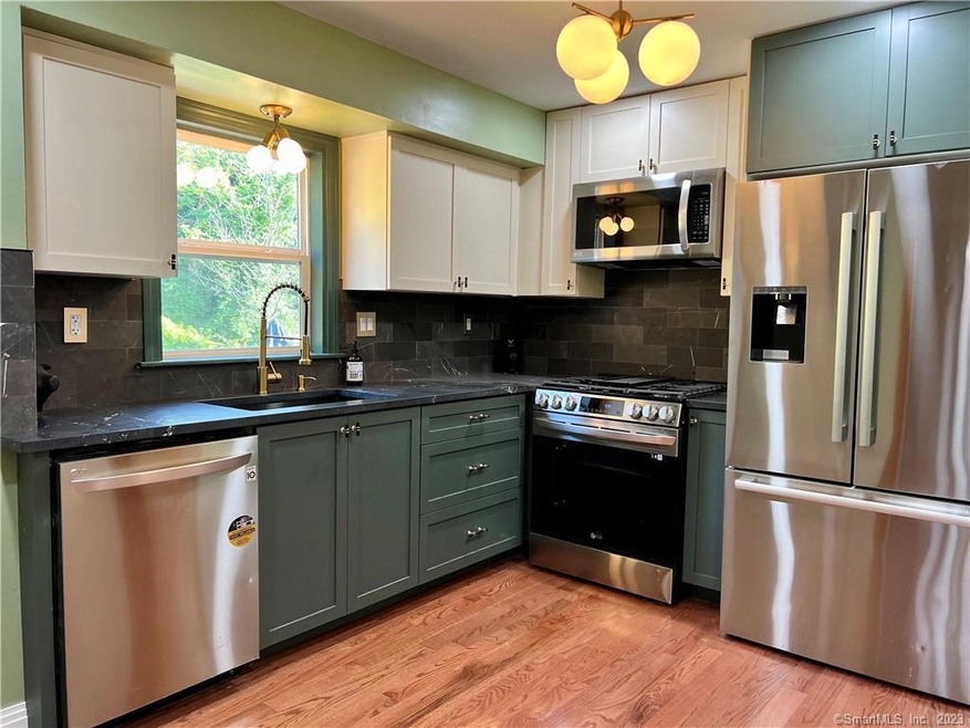 83 Amherst St, Hartford, CT 06114 - photo 1