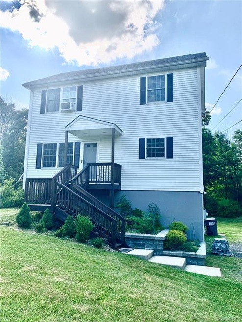 36 Colins Way, Bloomingburg, NY 12721 - photo 1