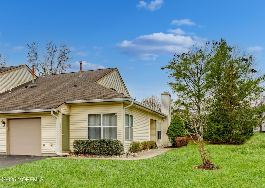 28 Aspen Ave, Englishtown, NJ 07726 - photo 1