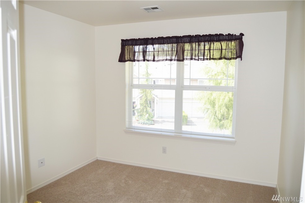 7323 Centerville Ct unit 803, Stanwood, WA 98292 - photo 1