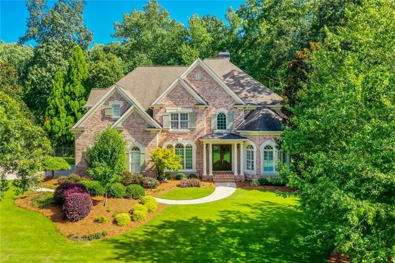 605 Shade Lake Ct, Alpharetta, GA 30004 - photo 1