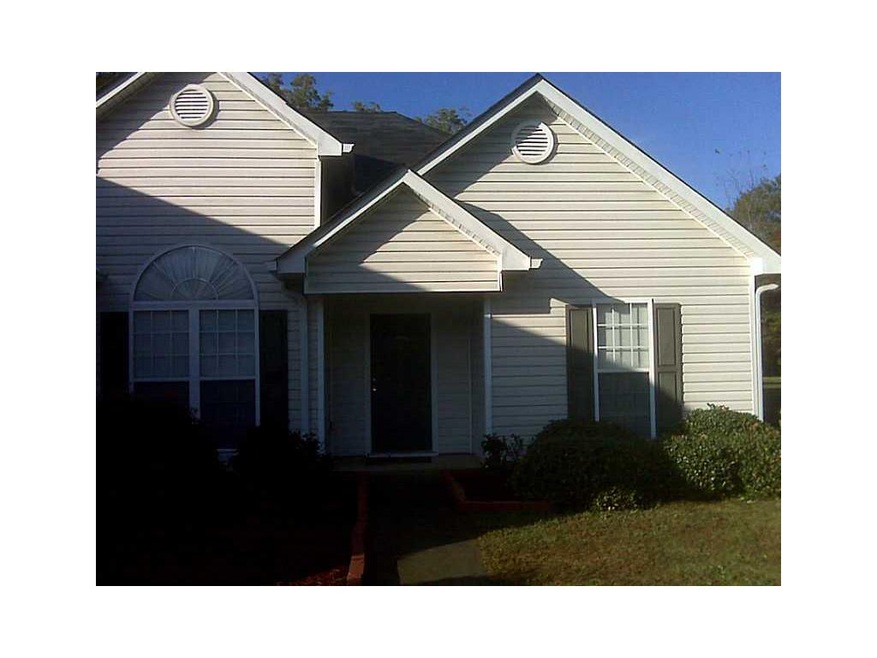 4507 Huff Park Ct, Snellville, GA 30039 - photo 1
