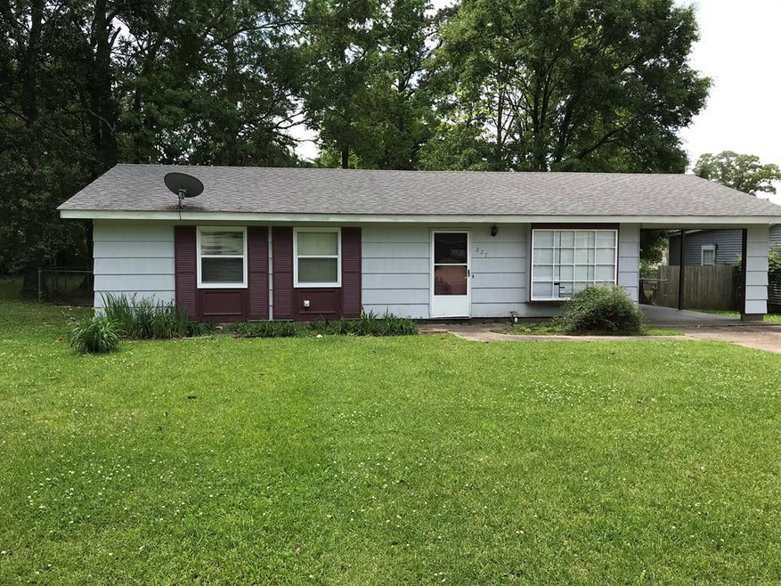 227 Gerald Dr, McComb, MS 39648 - photo 1