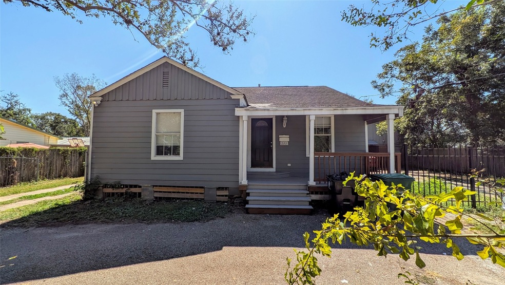 533 Hohldale St, Houston, TX 77091 - photo 1