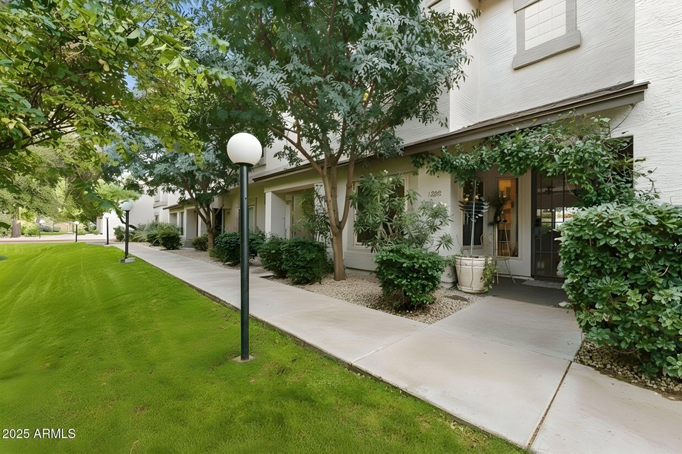 4114 E Union Hills Dr unit 1228, Phoenix, AZ 85050 - photo 1