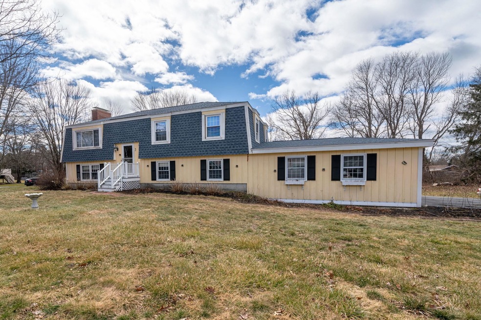 3 Jason Dr, Stratham, NH 03885 - photo 1