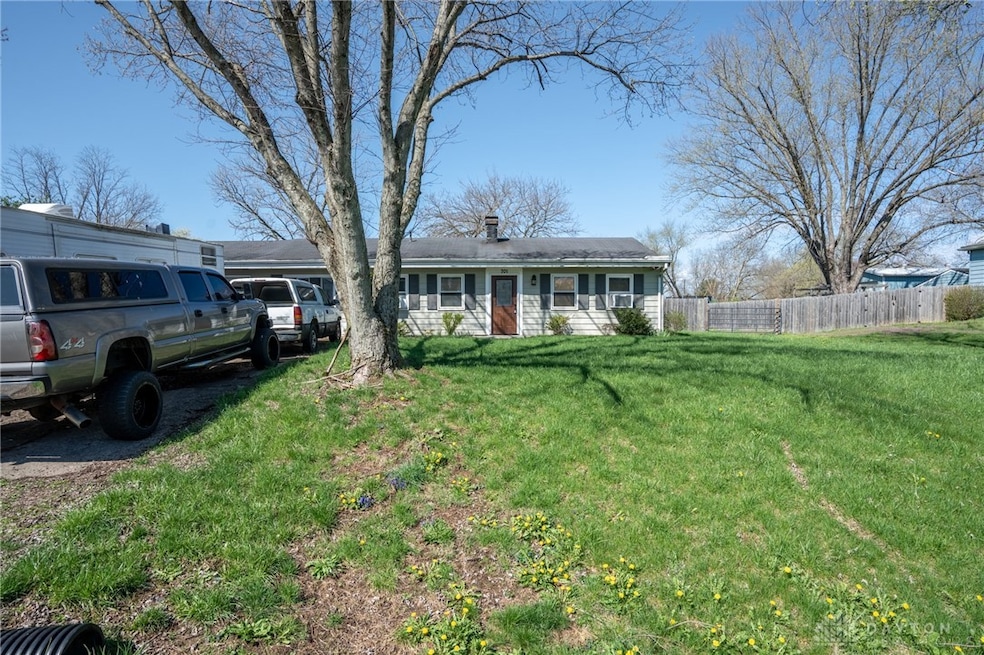 701 Easter Dr, Franklin, OH 45005 - photo 1