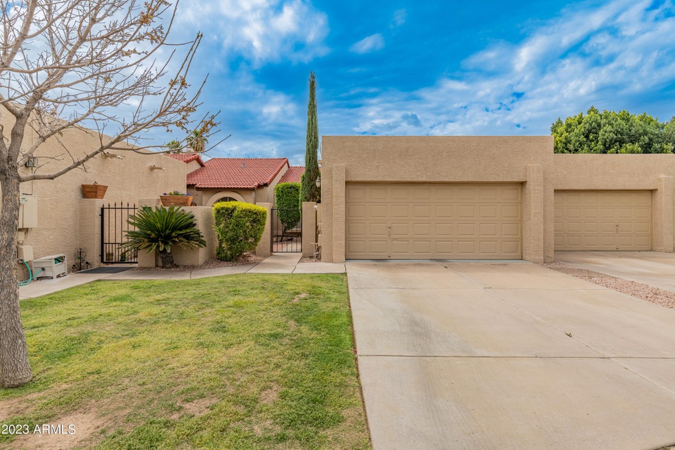 2059 E Brown Rd-20