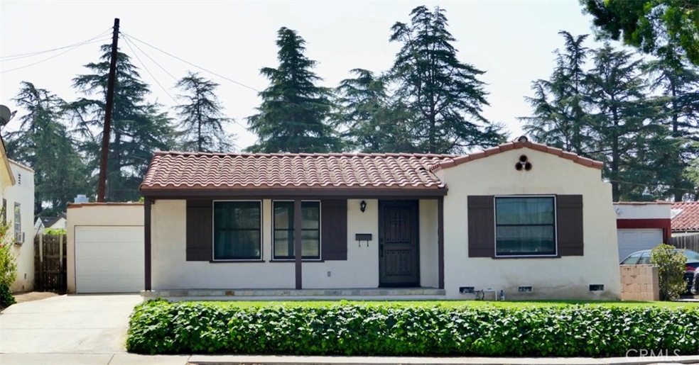 Charming from the curbside thru interior, come & take a look.