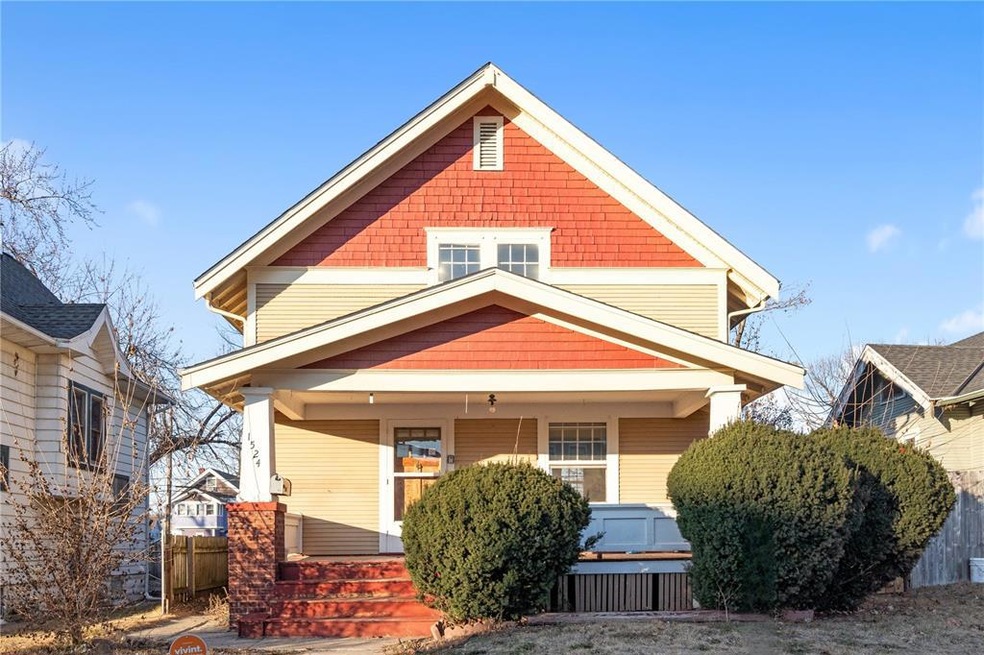 1524 7th Ave SE, Cedar Rapids, IA 52403 - photo 1