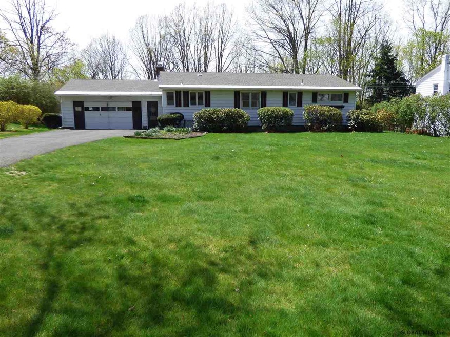 12 Benedict St, Castleton On Hudson, NY 12033 - photo 1