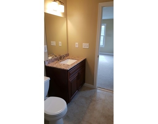 109 W Dudley Rd, Dudley, MA 01571 - photo 1