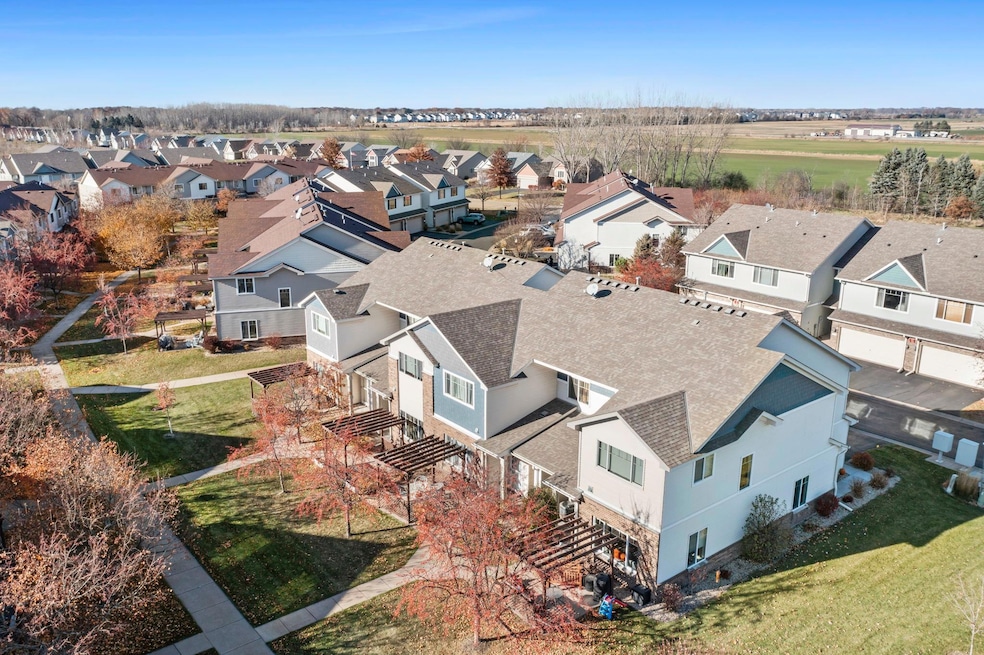 194 Shetland Ln, Circle Pines, MN 55014 - photo 1