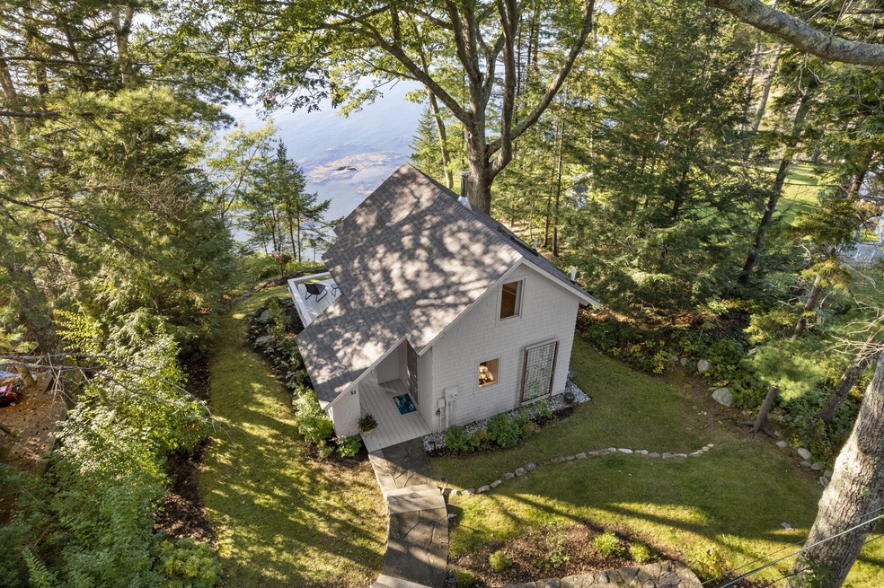 53 Shore Dr, Freeport, ME 04032 - photo 1