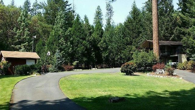 1002 Peco Rd, Grants Pass, OR 97526 - photo 1
