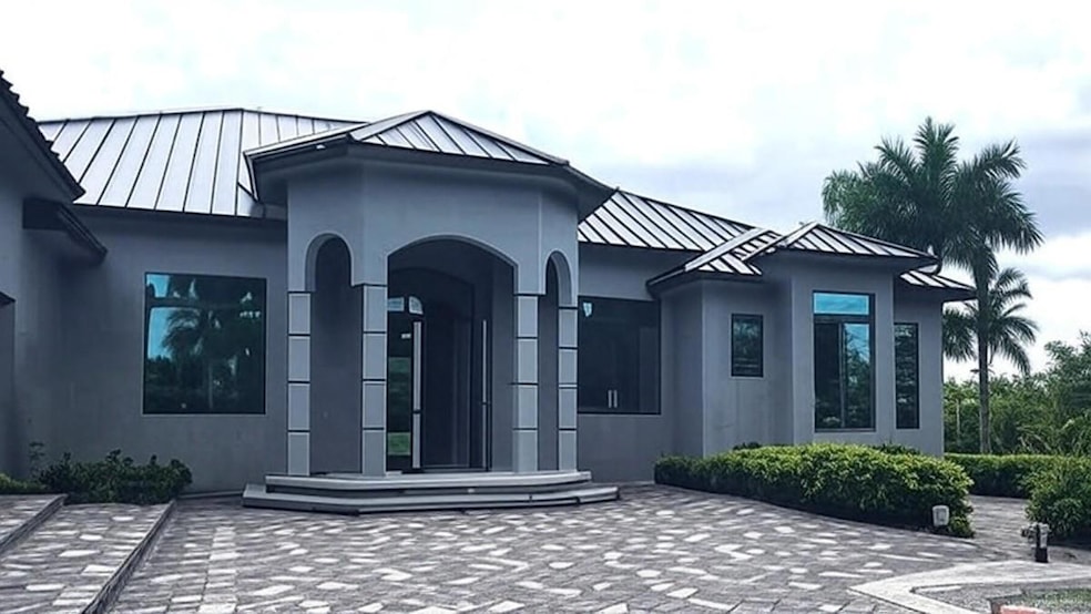 11000 SW 30th Ct, Davie, FL 33328 - photo 1