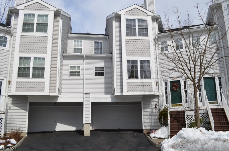 1608 Northcrest Terrace unit 1608, Whippany, NJ 07981 - photo 1