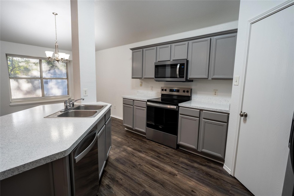 3824 Kirby Dr, Denton, TX 76210 - photo 1