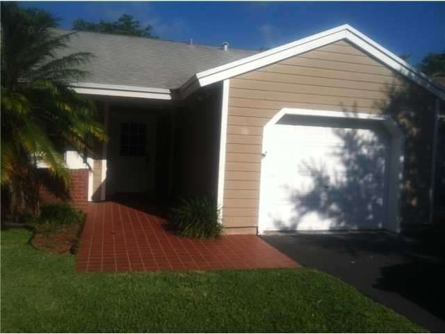 unlisted-address, Miami, FL 33186 - photo 1