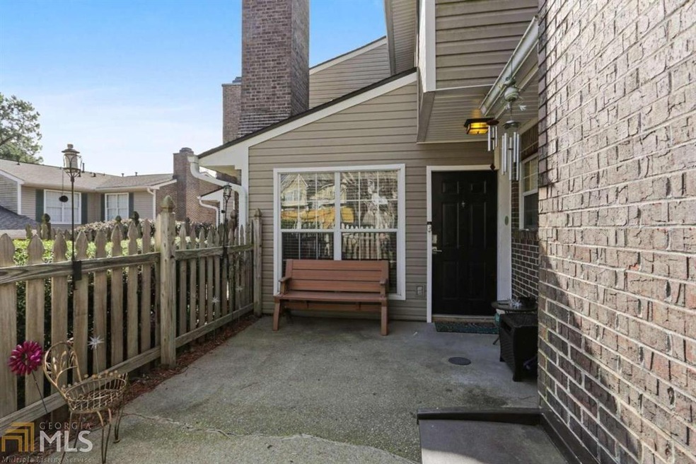 575 Picketts Bend Ct, Marietta, GA 30008 - photo 1