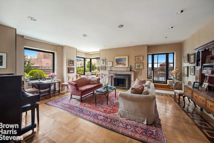 19 E 88th St unit 15D, New York, NY 10128 - photo 1