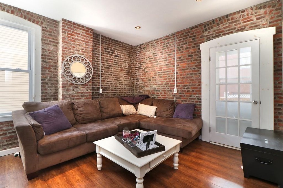 719 E 3rd St unit 2, Boston, MA 02127 - photo 1