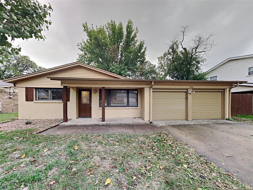 2016 Gettysburg Place, Bedford, TX 76022 - photo 1