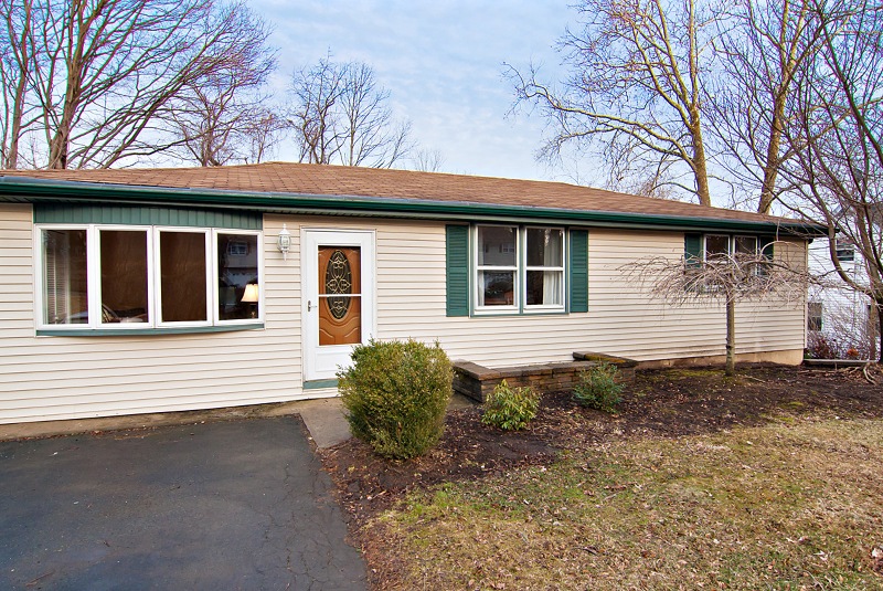 8 Hoffman Rd, High Bridge, NJ 08829 - photo 1