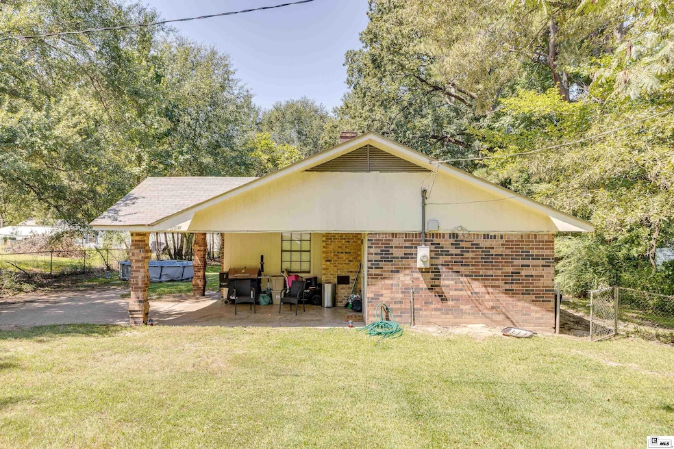 550 Highway 850, Grayson, LA 71435 - photo 1