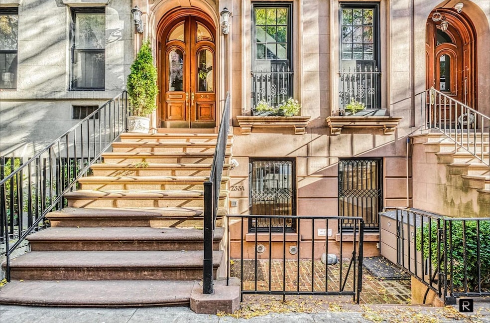 233 E 31st St unit 1, New York, NY 10016 - photo 1