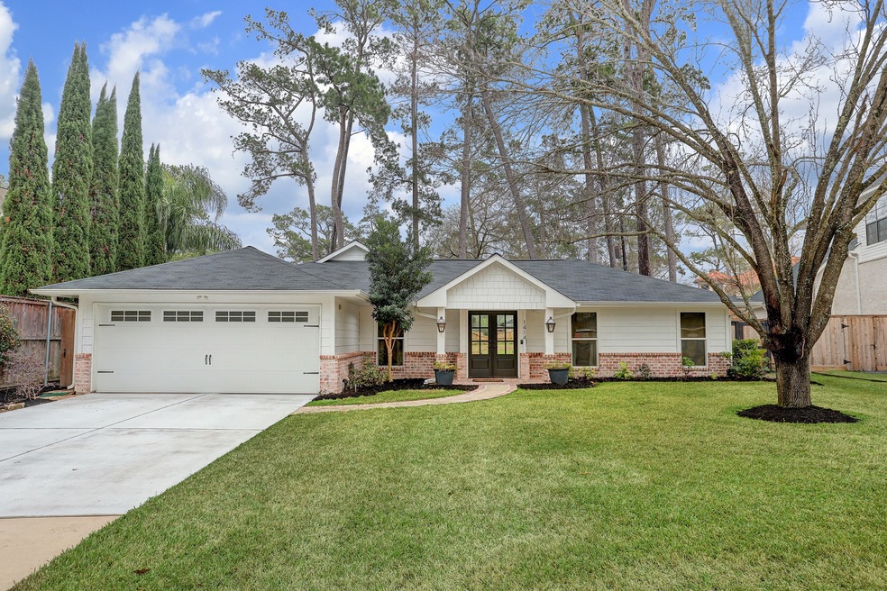 1414 Neeley Dr, Houston, TX 77055 - photo 1