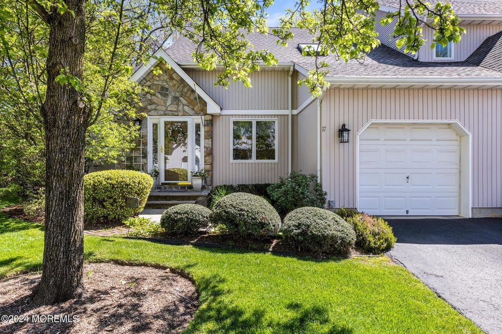 17 Hickory Ln unit 17, Little Silver, NJ 07739 - photo 1